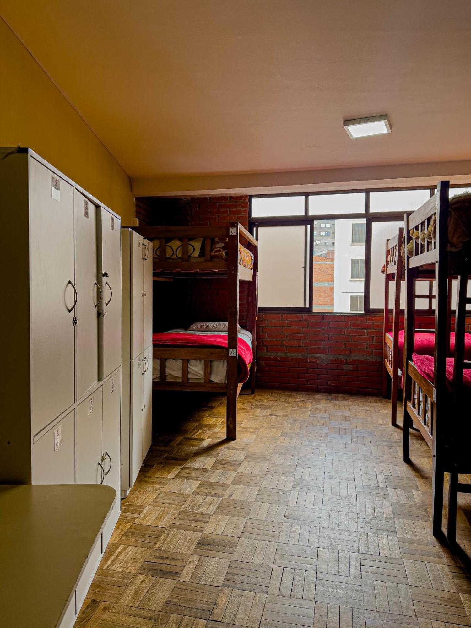 Lobo Hostel לה פאז מראה חיצוני תמונה