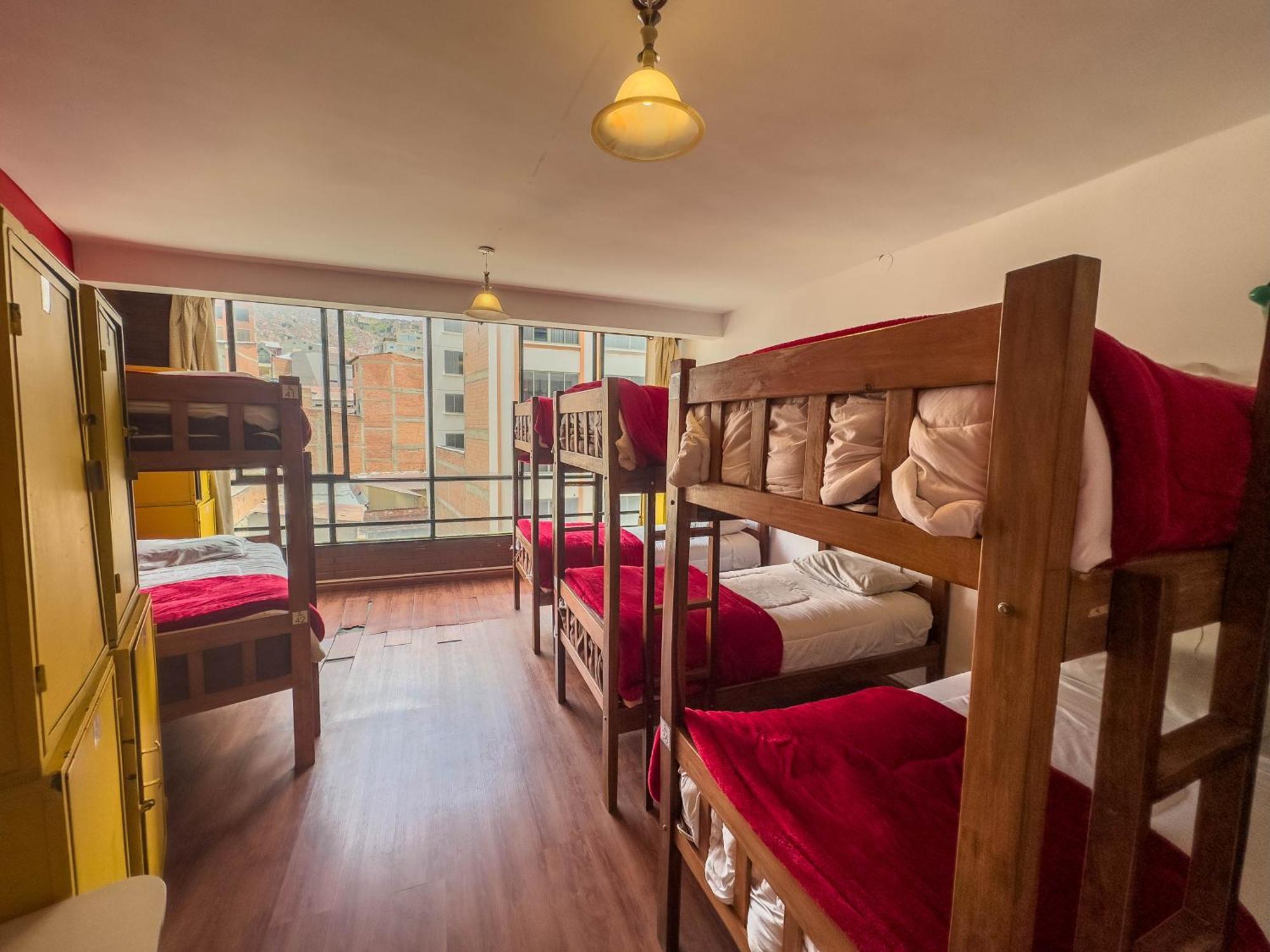 Lobo Hostel לה פאז מראה חיצוני תמונה